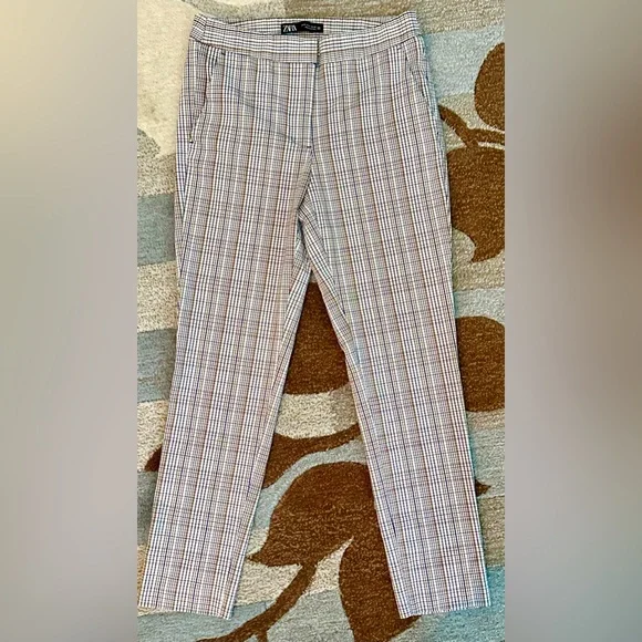 Zara Flat Waist Plaid Tapered Trousers in Navy Tan & Gold - Picture 3 of 6